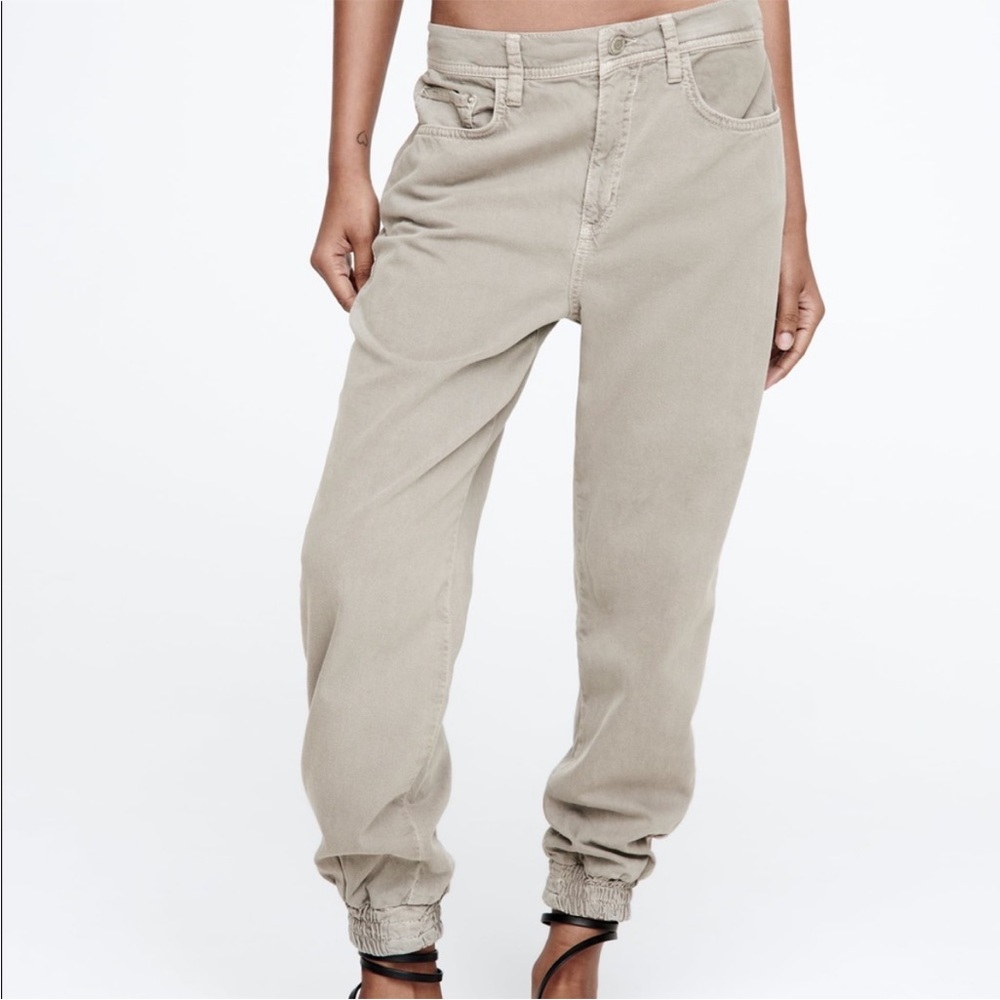 Like New Zara Grey Denim Joggers